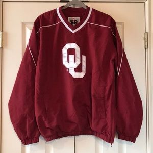 OU lined pullover